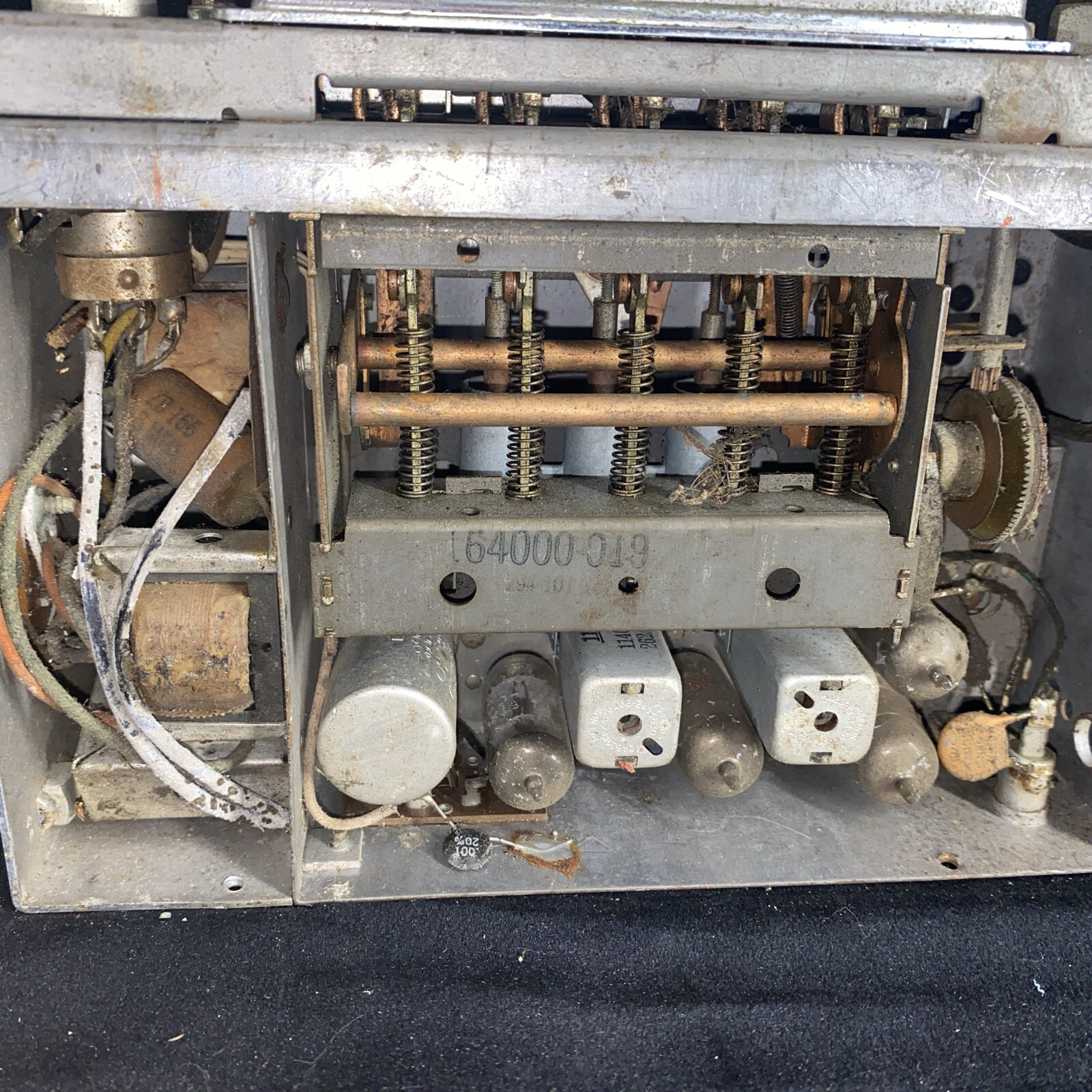 Stromberg Carlson AM Car Radio 61 Ford Untested Parts Repair