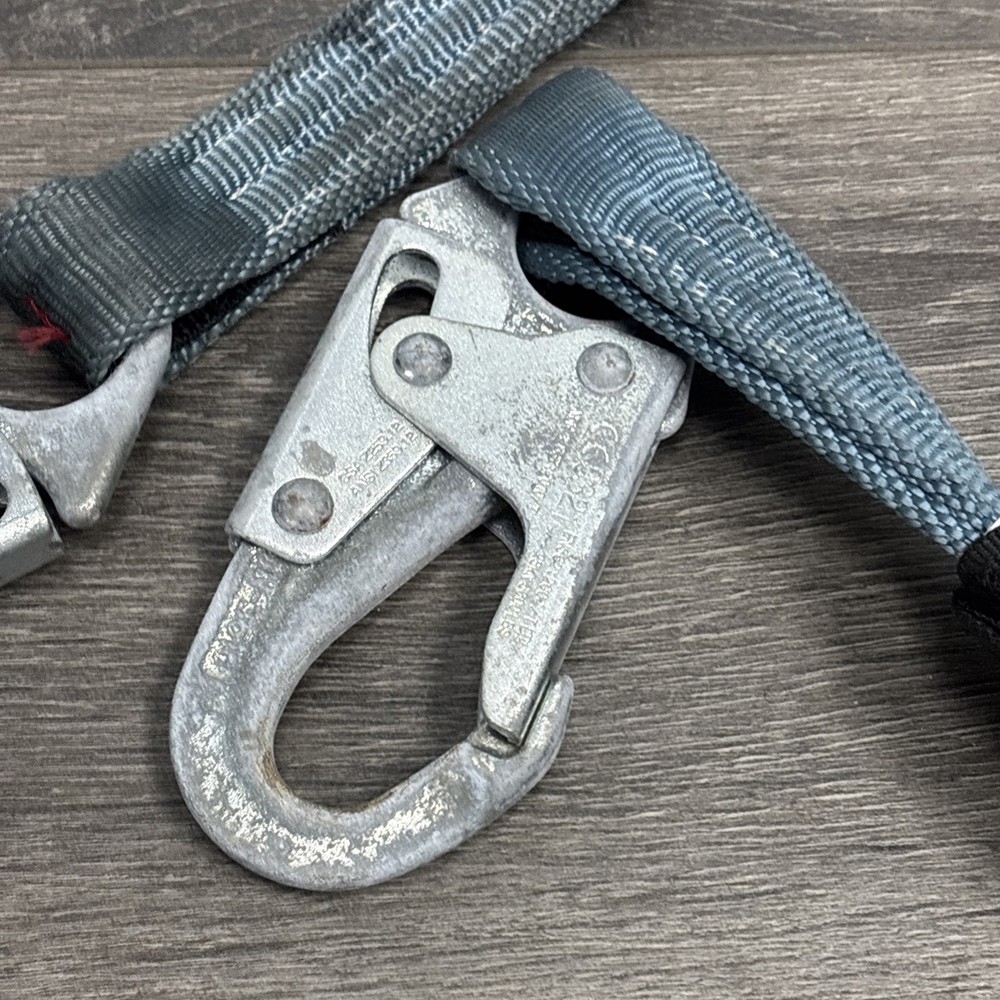 FALLTECH SHOCK ABSORBING LANYARD 8259