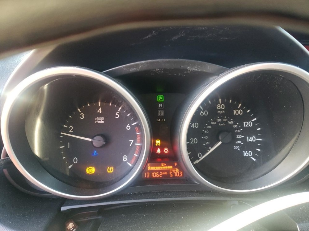 5 2013 Glove Box 4925474