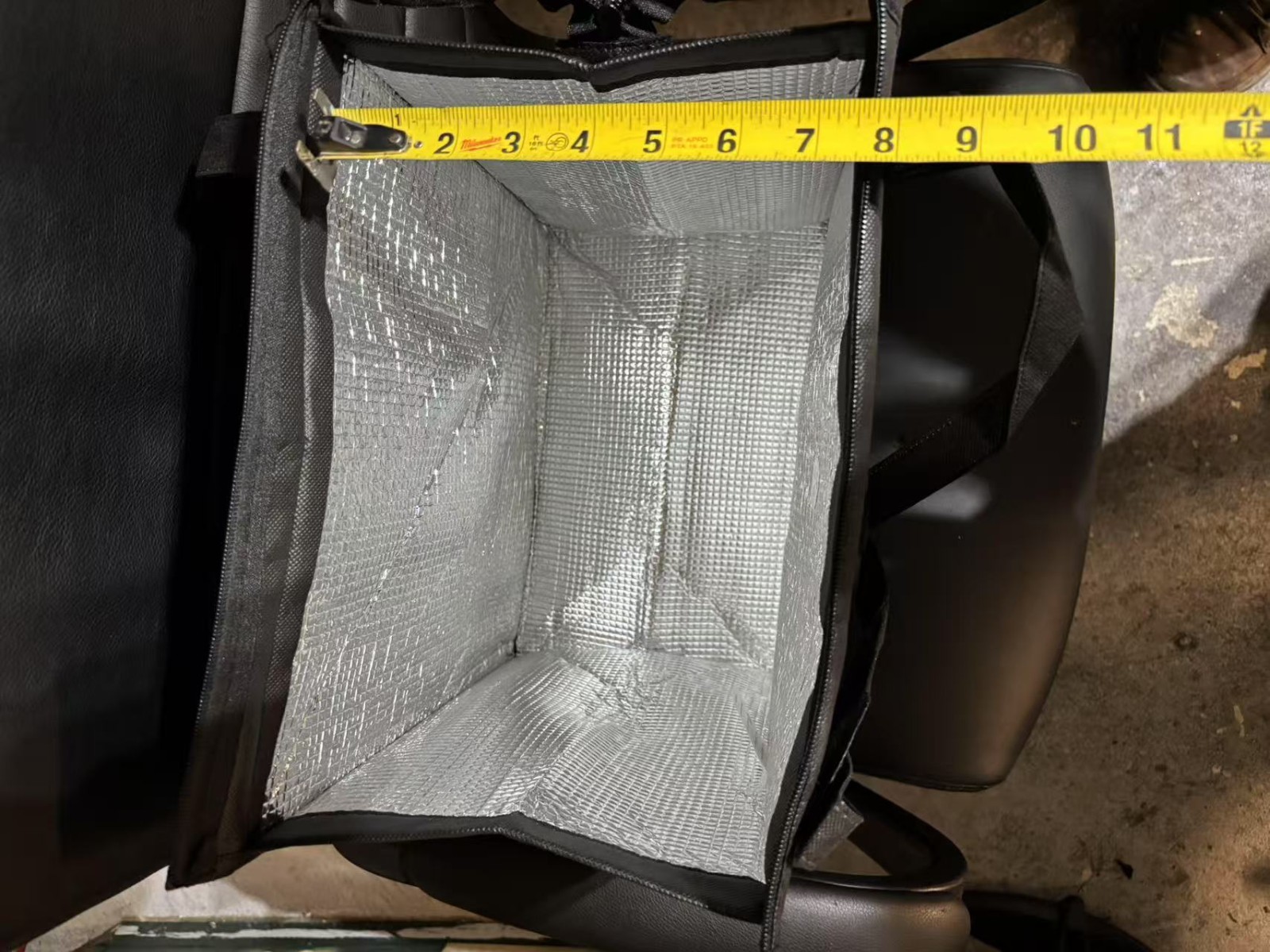 Insulated Uber Eats Delivery Bag – 34x22x38cm | Thermal Food Carrier with Handle