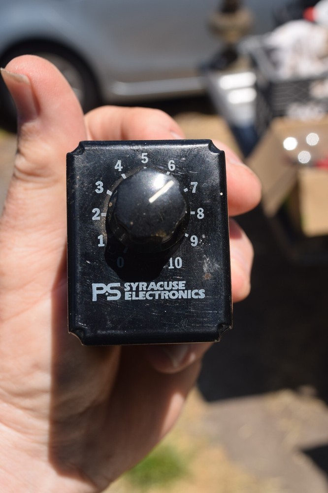 PS Syracuse Electronics DDR-00303, 5 second 11vAC 8 pin Time Delay