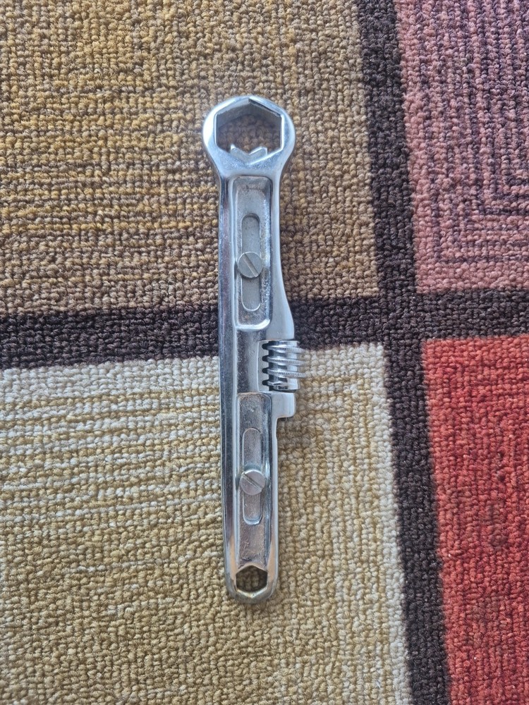 Rare Adjustable Ring Spanner Double Sided Wrench