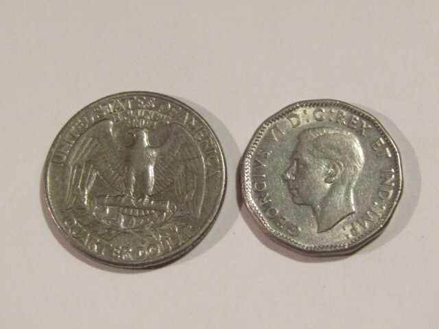 Canada 1947 5 Five Cents DOT Coin
