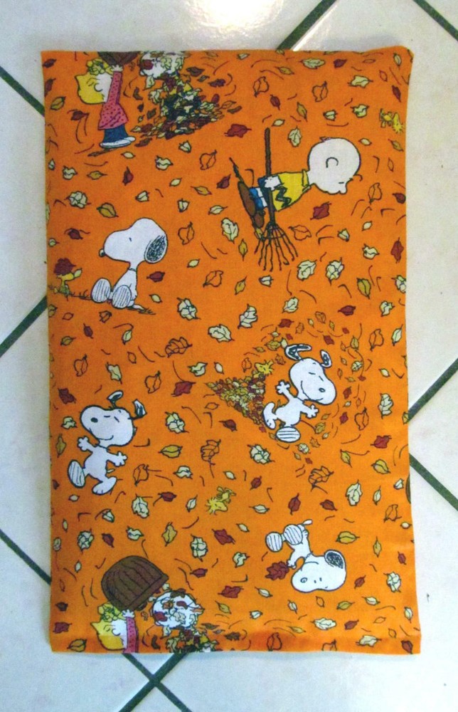 New Microwavable Therapeutic Snoopy Peanuts Corn Bag / Heating Pad Hot Pack
