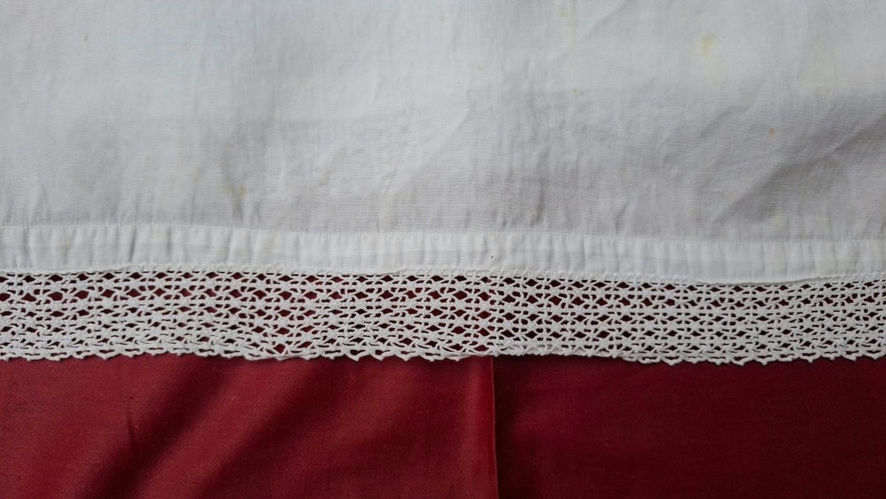 Surplis with lace
