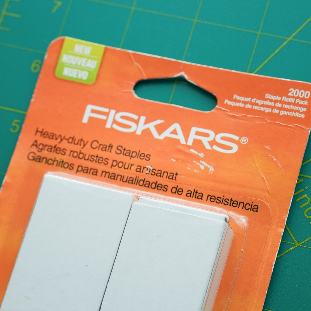 Fiskars ~ Heavy Duty Craft Staples ~ Staple Refill Pack 2000