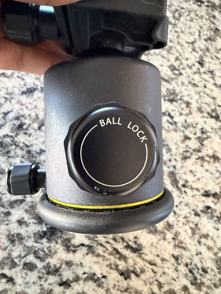 Benro KB2 Ball Head Tripod Head Quick Release Friction Control Ball Lock