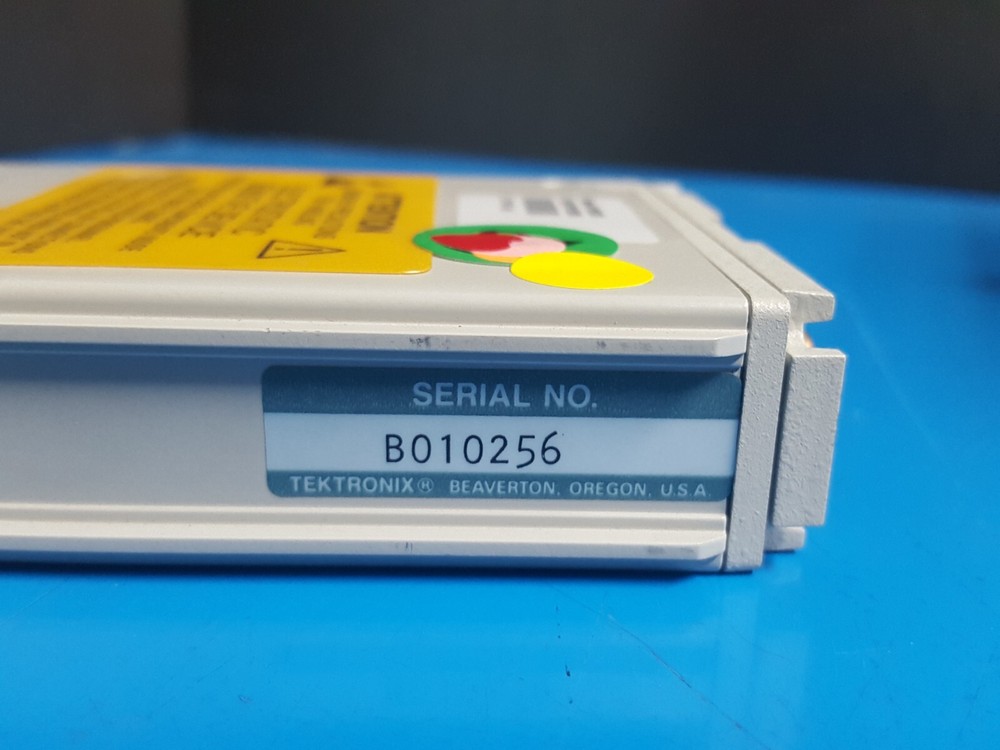 Tektronix 80E03 : Sampling Module 20 GHz As-is (0256)