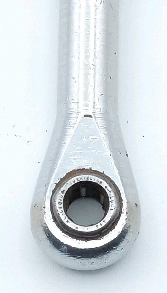 Short Roller Ratchet Wrench Screwdriver Tool Bit Driver