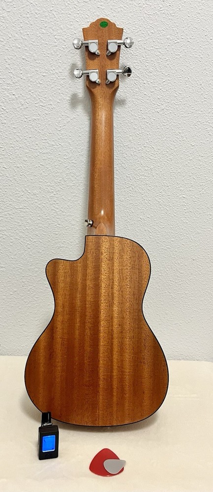 Concert Ukulele 23 Inch Eagle Cutaway Ukelele Beginners