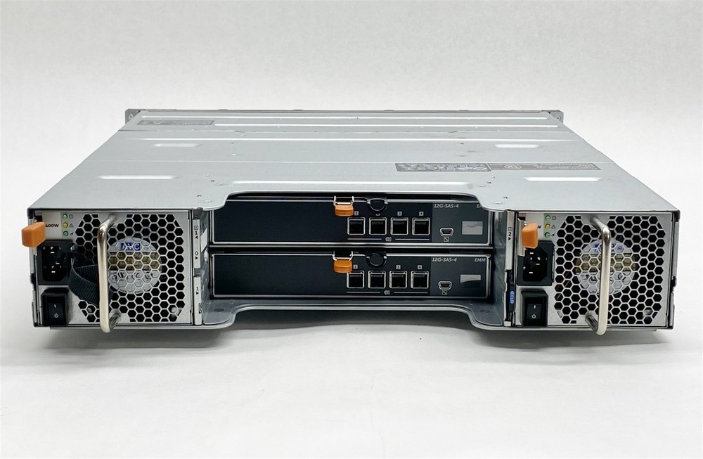 Dell EMC SC420 24-Bay 2.5" Storage Array w/ 2*SC2 SAS Controller 2*PSU