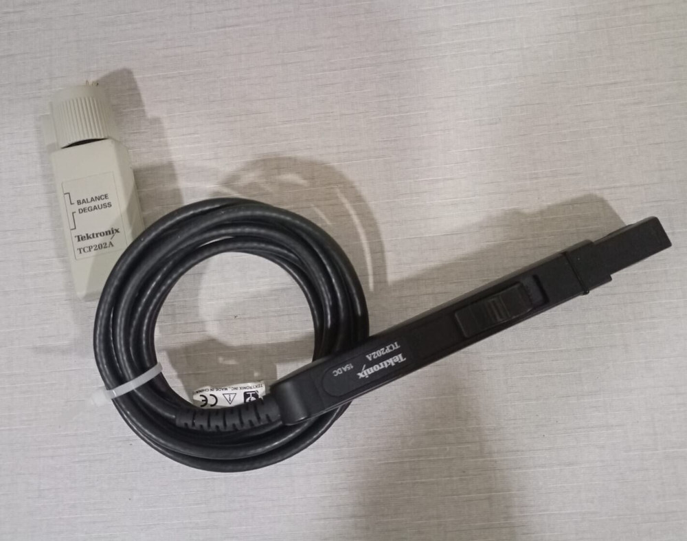 USED Tektronix TCP202A 15A DC Current Probe