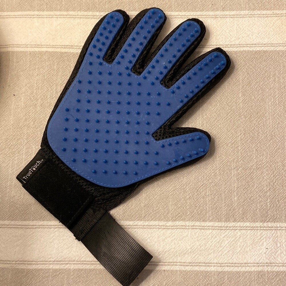 True Touch Pet Glove