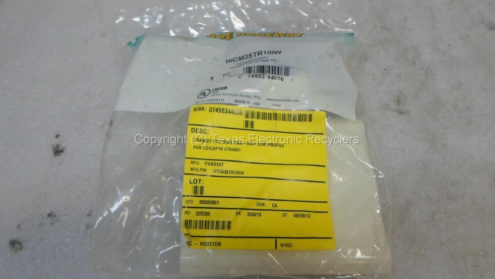 Panduit WCM35TR10IW Cove Raceway Transition Fitting