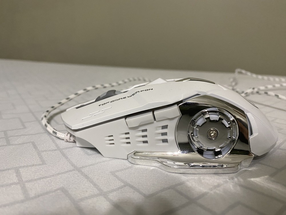 Limited edition white gaming weapon mouse￼