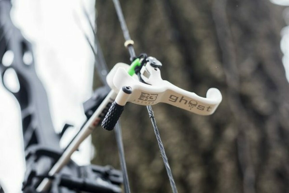 B3 ARCHERY Ghost Back Tension Hinge Arrow Release w/ Textured Coated White Grip