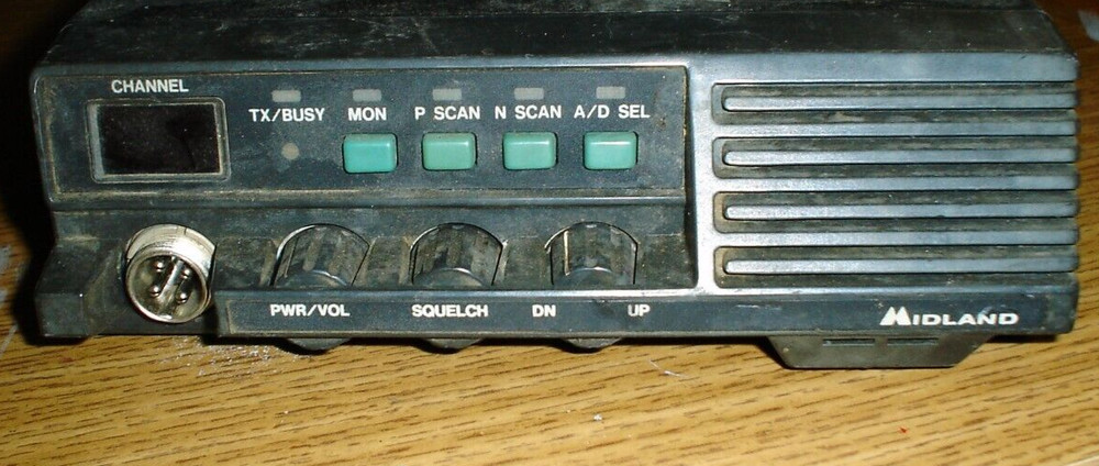 Midland 70-1340B Mobile Radio