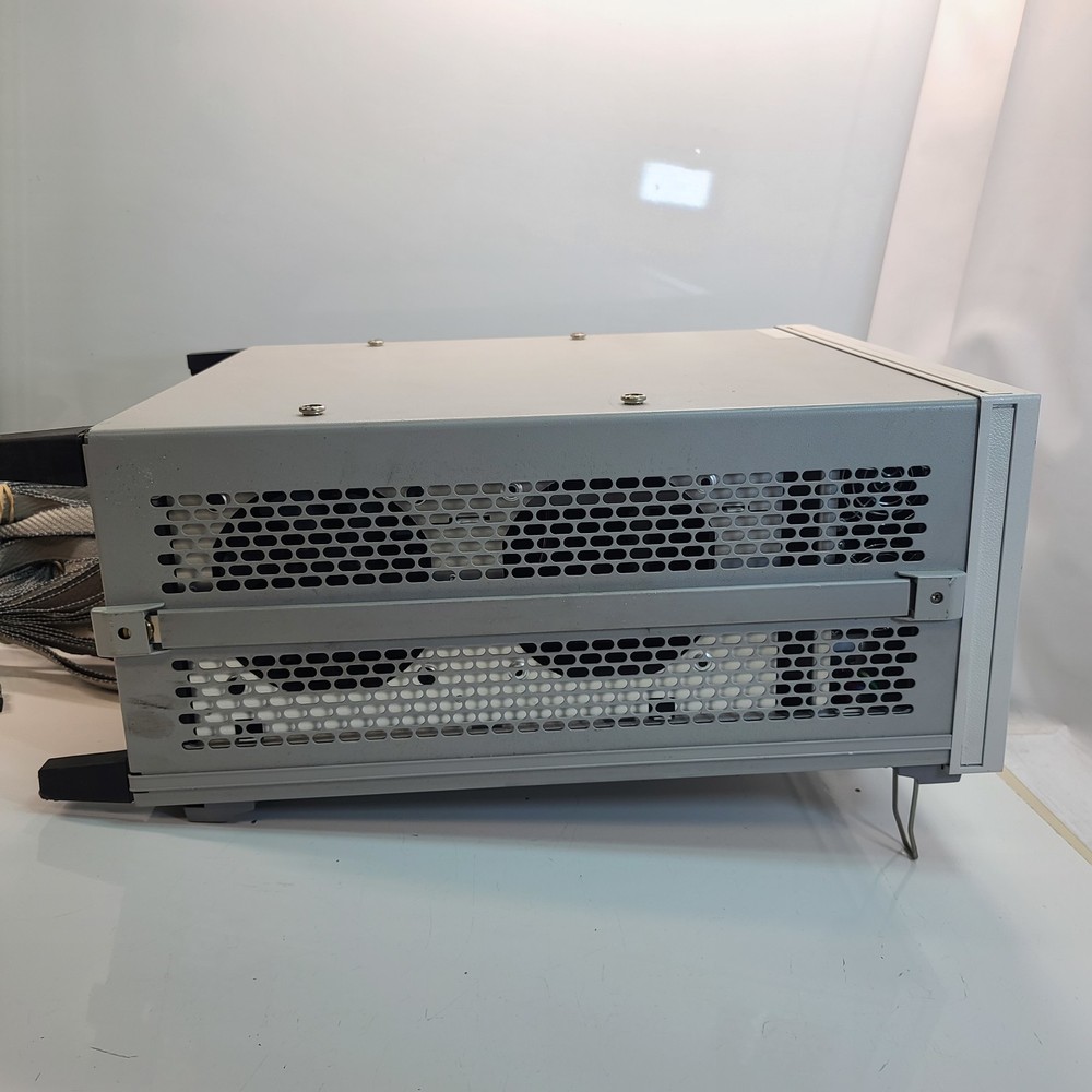 HP 16702A Modular Logic Analysis System