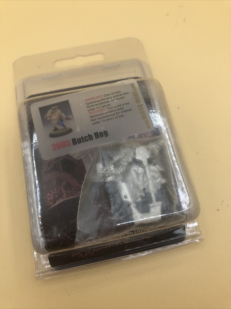 Masq Mini Pill Bug 2005 Butch Hog New