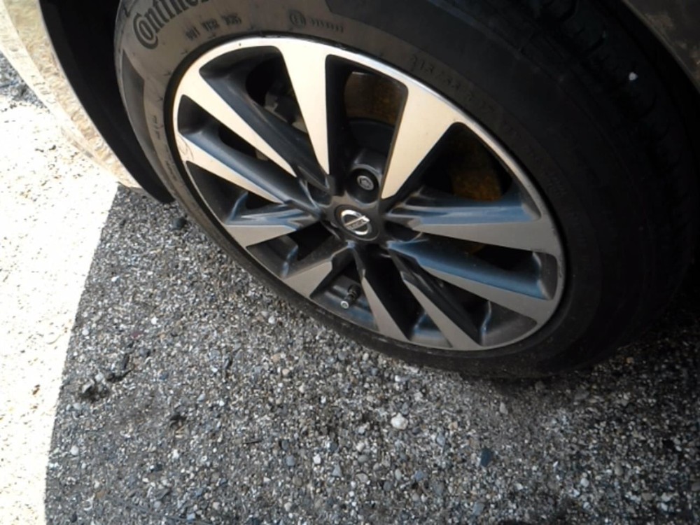 ALTIMA 2017 Fuse Box Cabin 104928359