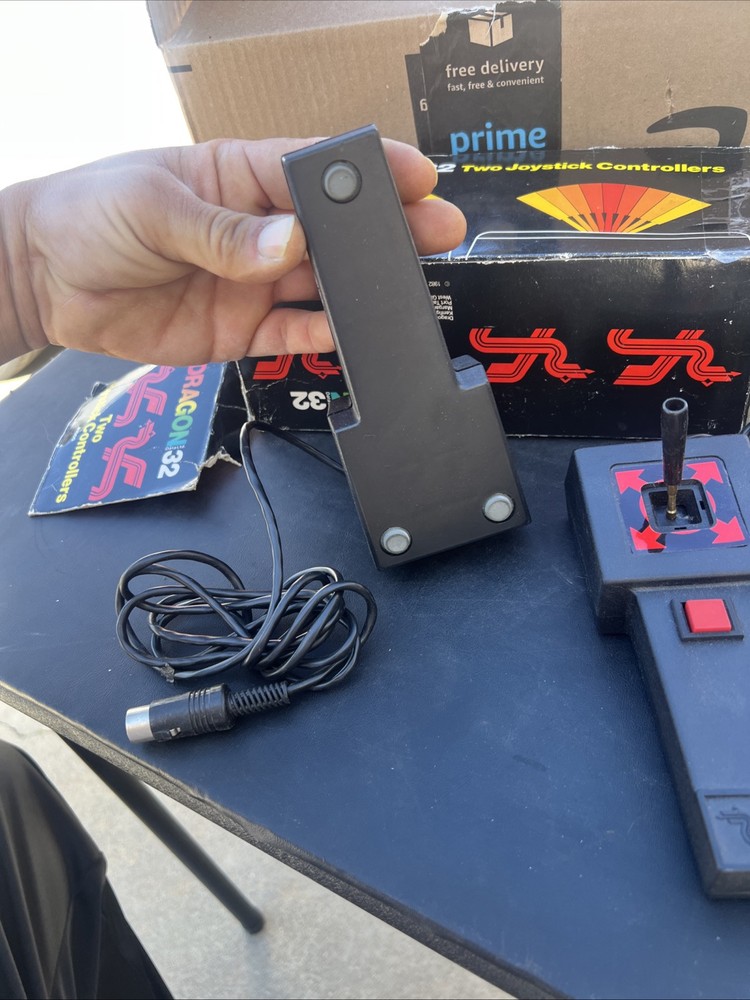 Dragon 32 Computer System Joystick (2)