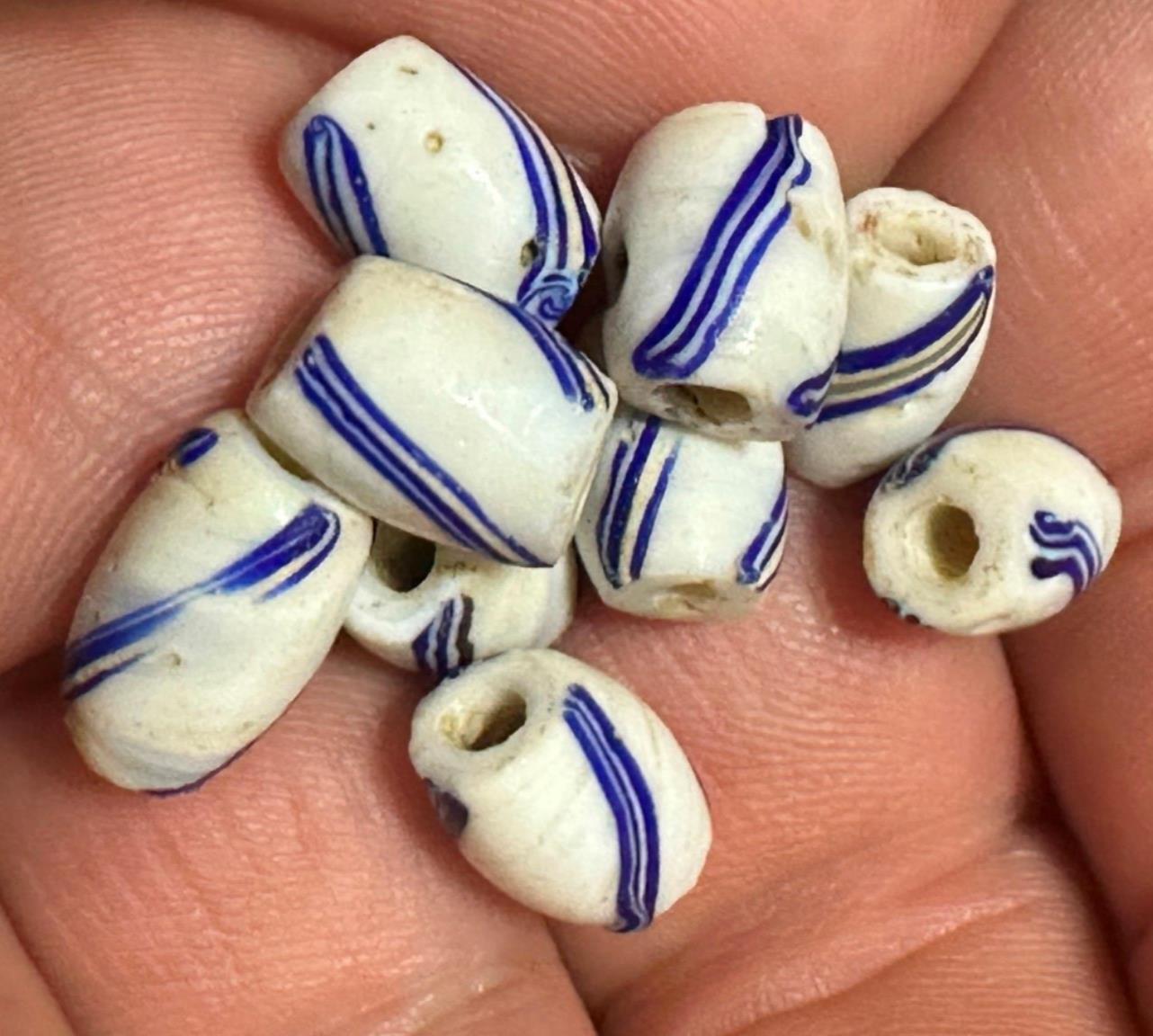 (1) 1700's Huron Indian "Blanket" bead or Blue Delft Trade Bead Early Trade Bead