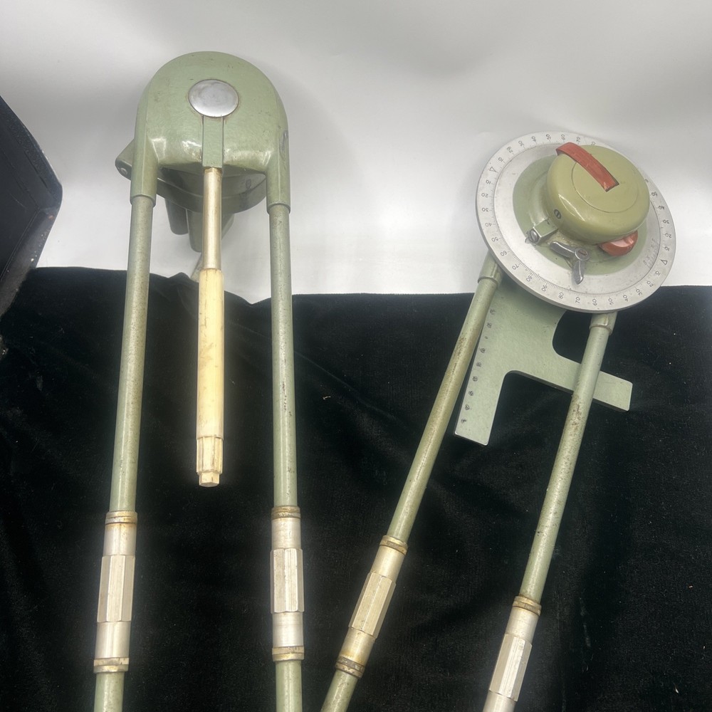 Vintage Large Universal Boardmaster Drafting Machine