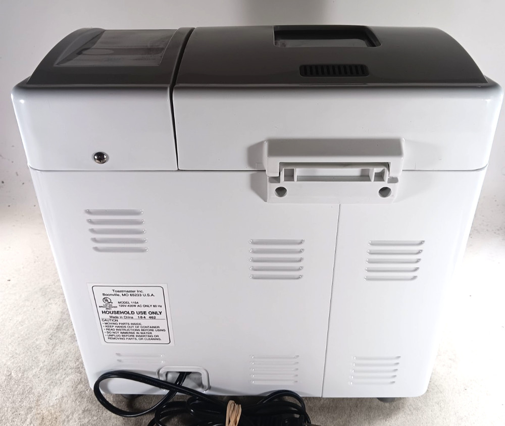 Toastmaster Bread Box Automatic Bread Maker 2 Lb Model 1154