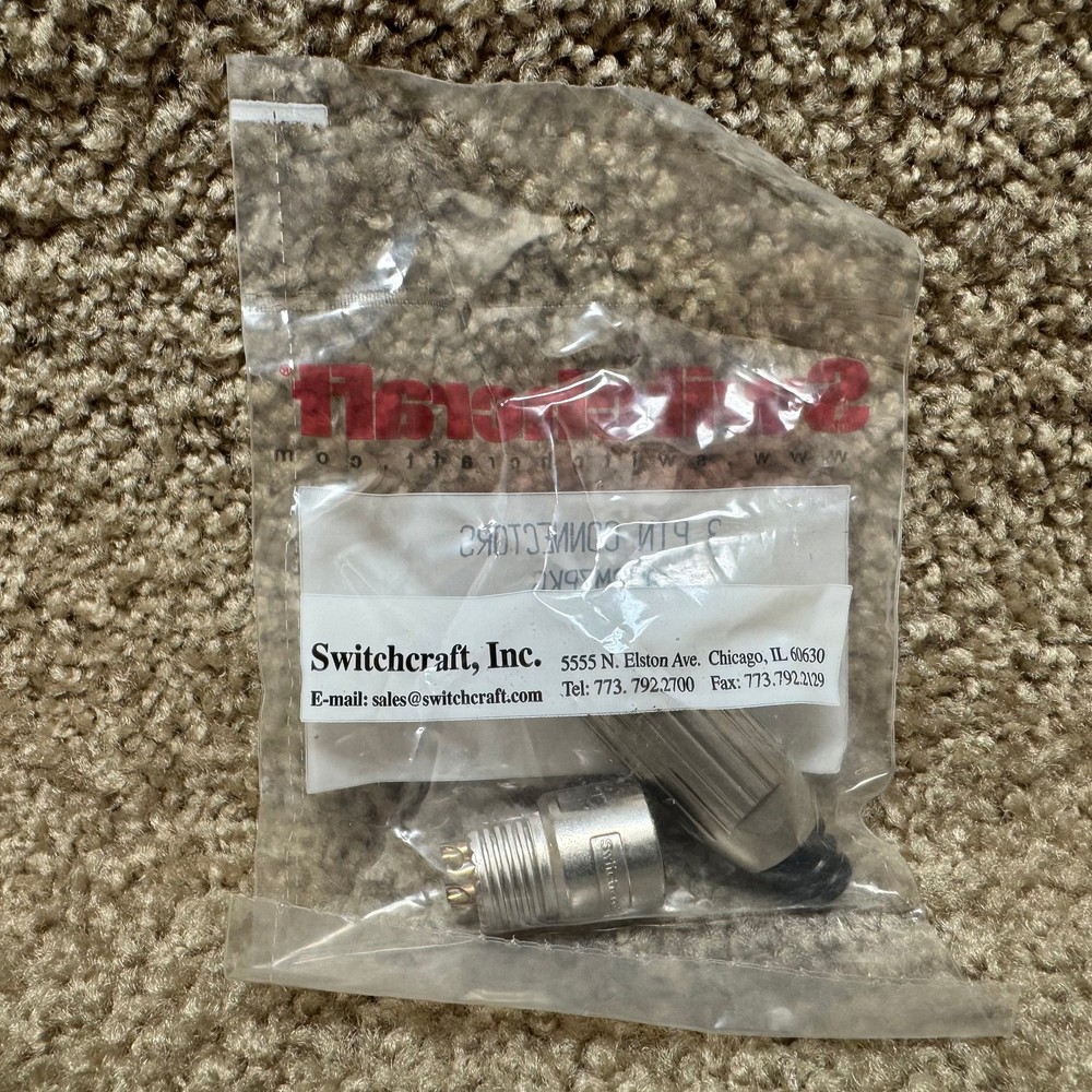 Switchcraft AAA3M2PKG 3-Pin XLR Connector