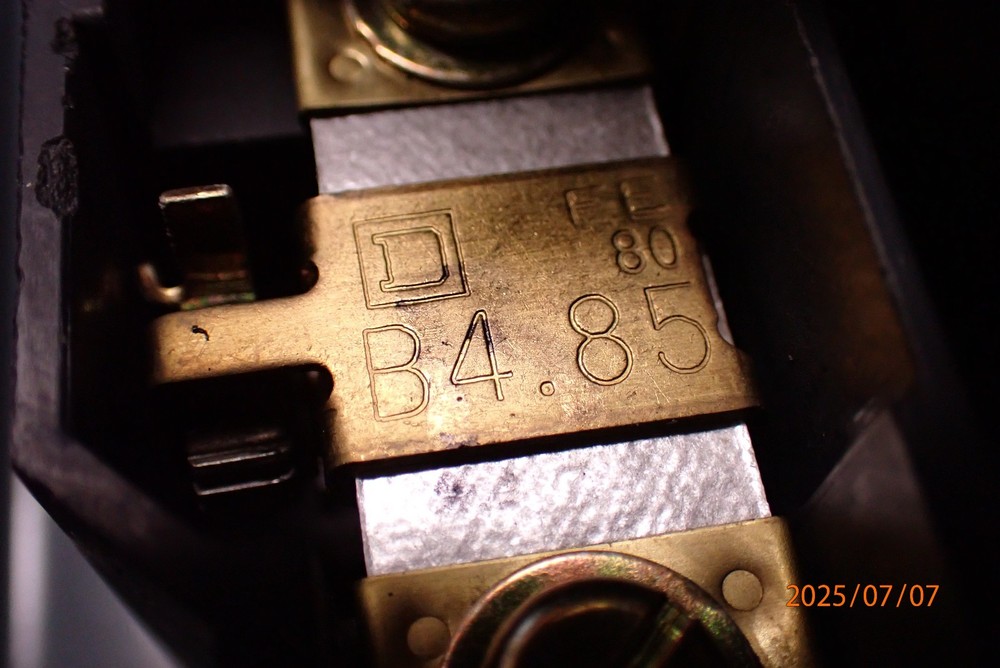 SQUARE D MANUAL STARTER SWITCH 1 PHASE PUSH BUTTON FOR MACHINES