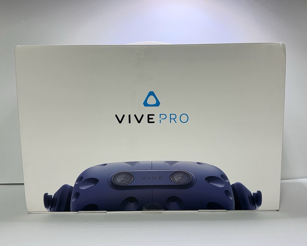 HTC VIVE Pro Headset 2.0 Pro Controllers & 2.0 Base Stations VR Full Kit Set CIB