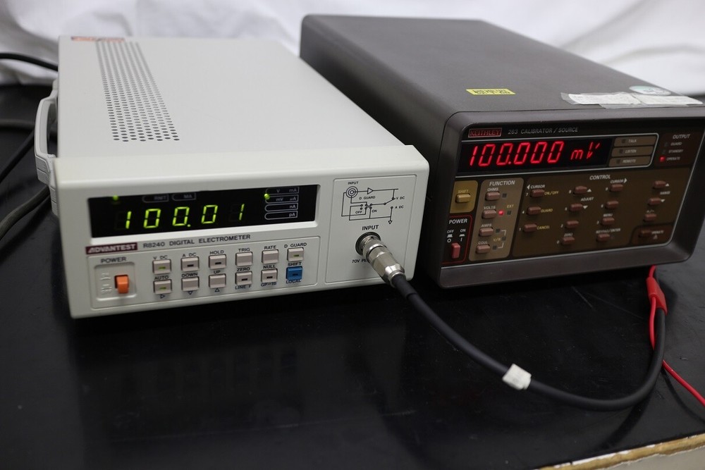 ADVANTEST R8240 Digital Electro Meter