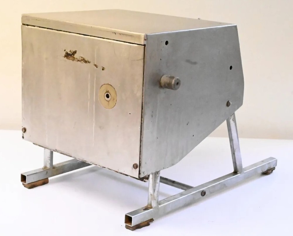 Bricker Model B-100 NSF 115V Drive