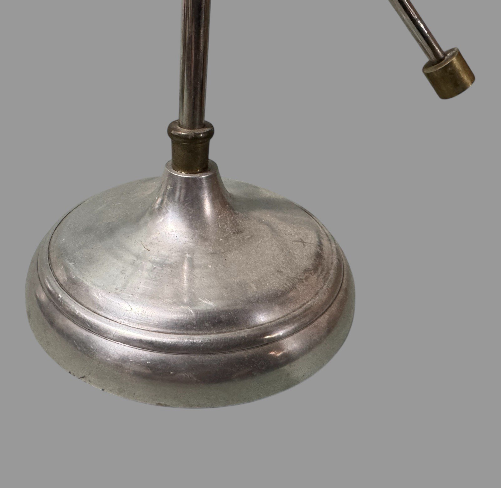 Vintage Antique Style Adjustable Desk Top Looking Glass Magnifier Stand