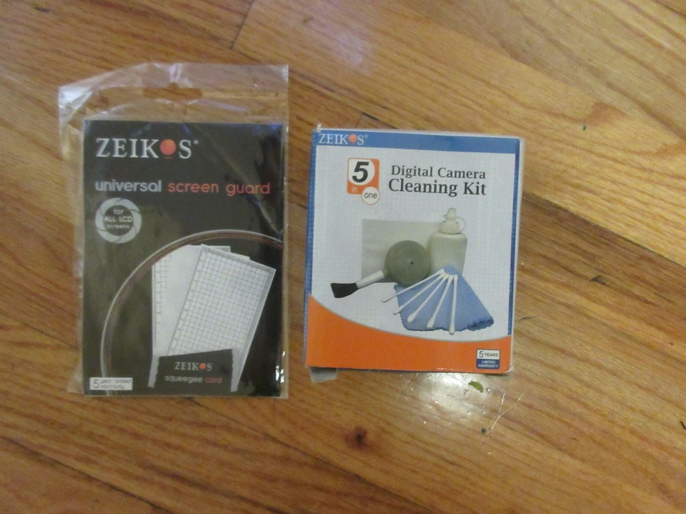 Zeikos Digital Camera Cleaning Kit 5-Piece Set & screen guard