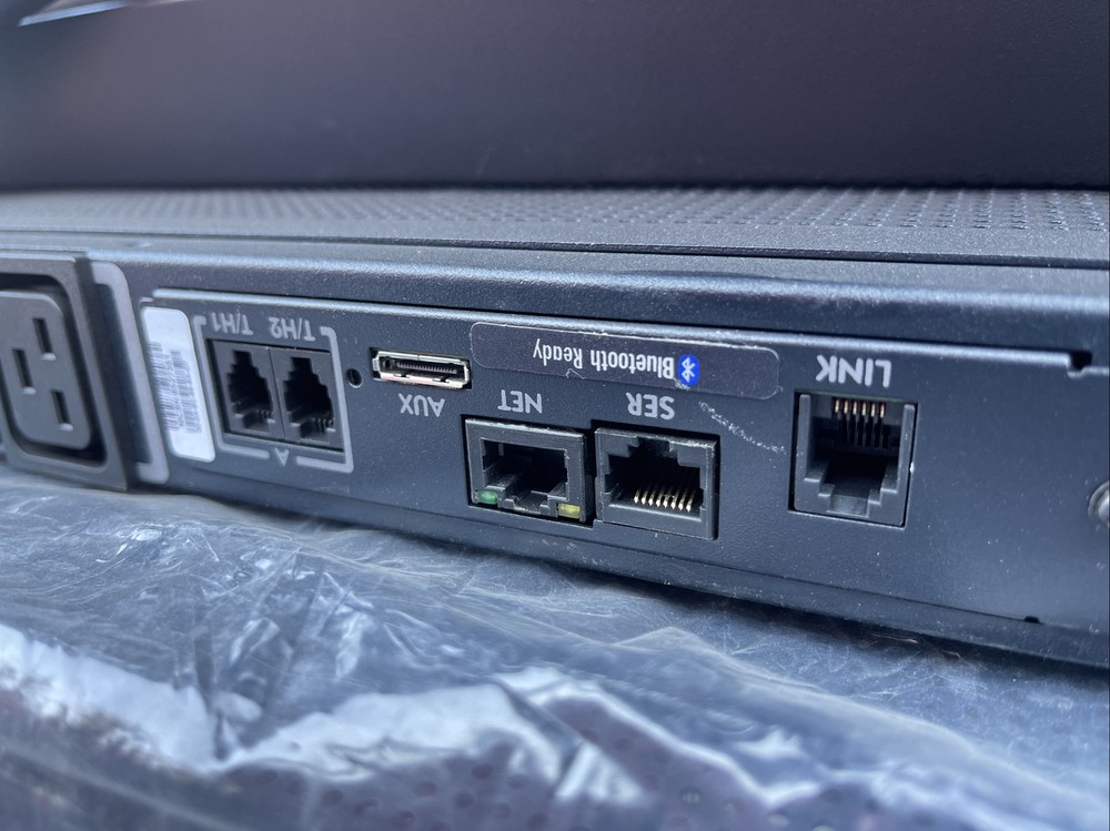 Server Technology STV-4104V --------- 14.4Kw.