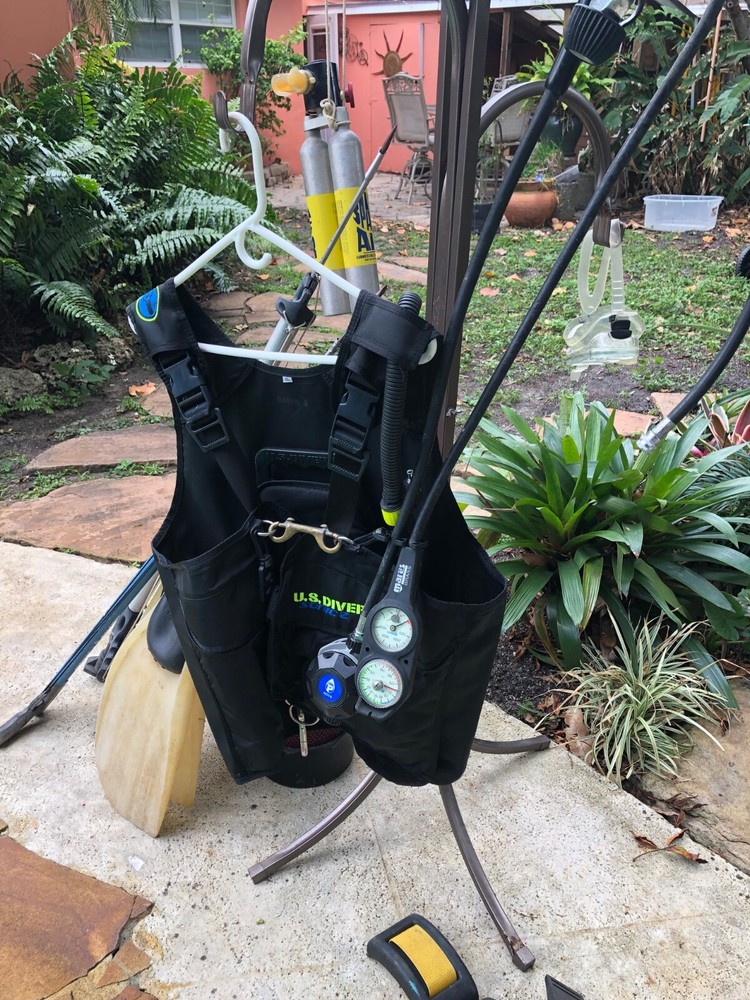 scuba diving equipment and spearguns