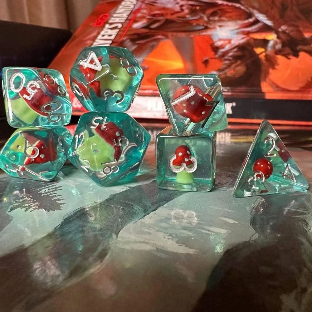 Mushroom Aqua Blue dice