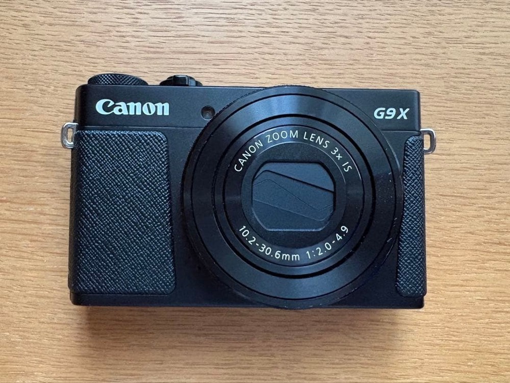 Canon PowerShot G9 X Compact Digital Camera with Accessories Excellent Condition