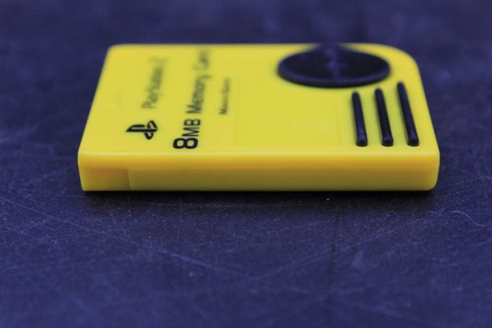 Sony PlayStation 2 Magic Gate 8MB Memory Card Yellow *UNTESTED*