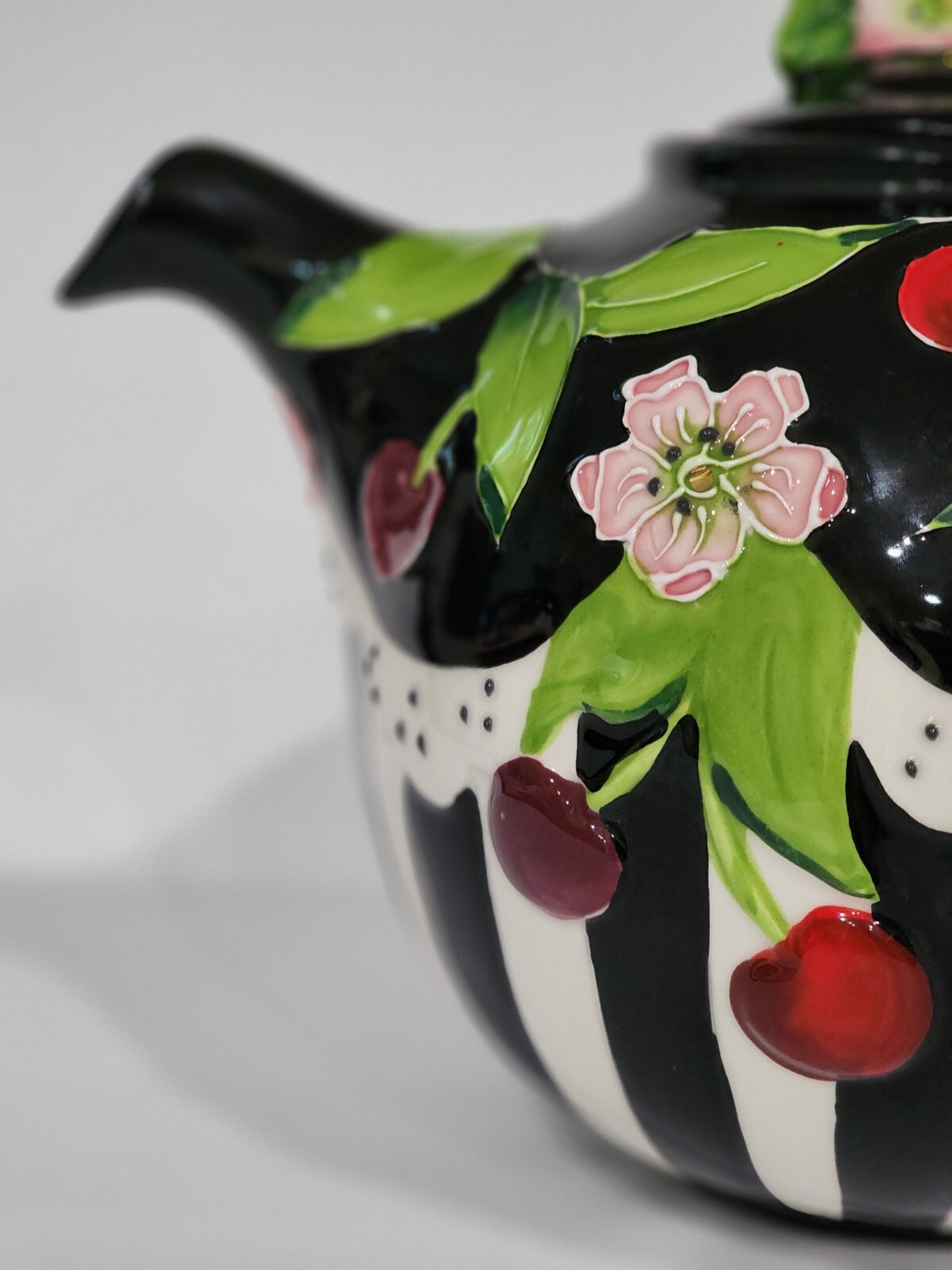 Blue Sky ICING ON THE CAKE Cherry Teapot Ceramic Floral Black White Engelbreit
