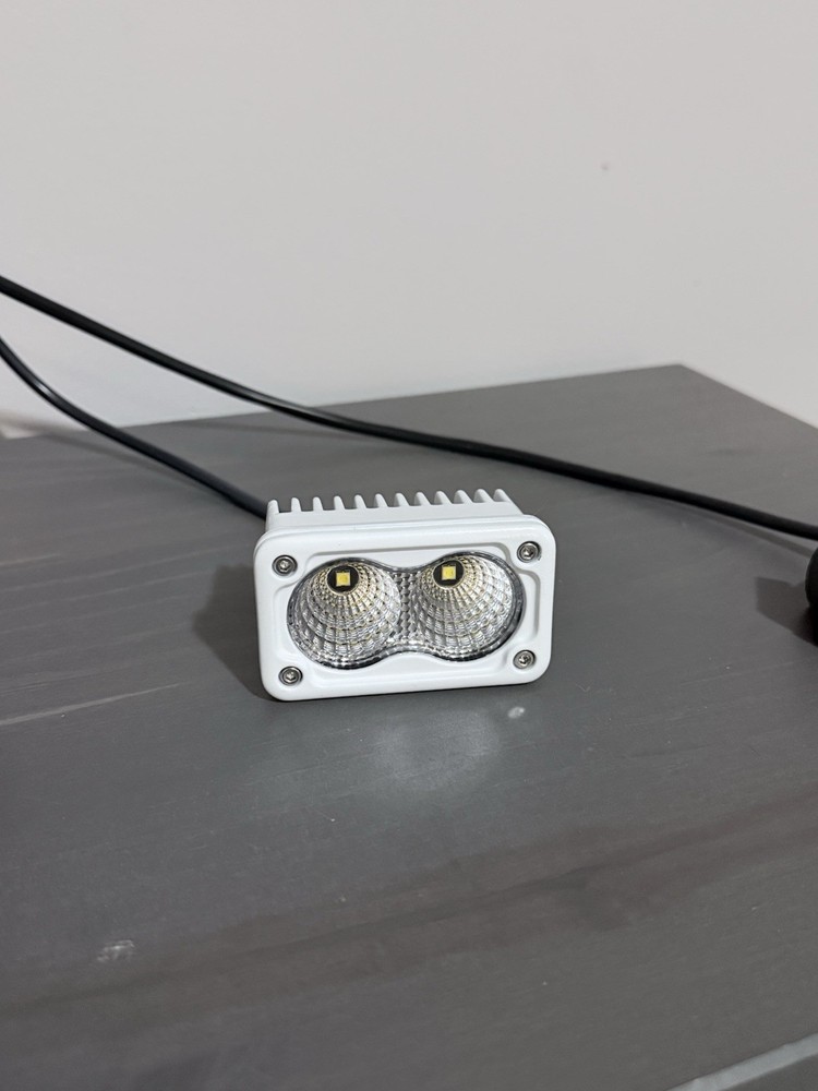 Universal White Baja LED Light with Battery Pack – Works on All Bikes