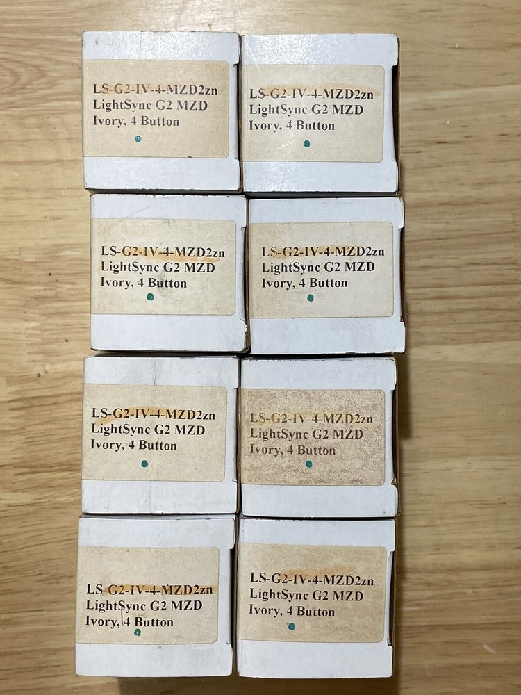 ILC LightSync Control Devices G2 Ivory 4 Button LS-G2-IV-4-MZD2zn 