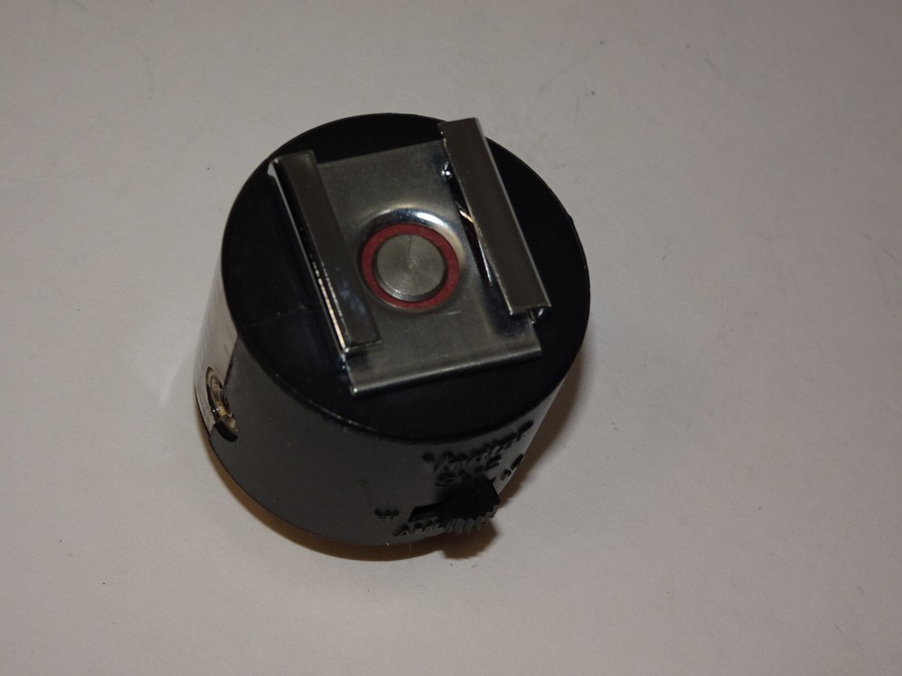 VIVITAR SL-2 REMOTE WIRELESS SLAVE FLASH TRIGGER PC OR HOT SHOE CONNECTION *