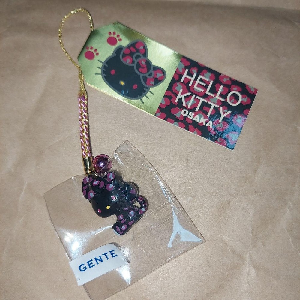 Hello Kitty Osaka Gal Netsuke Strap Used
