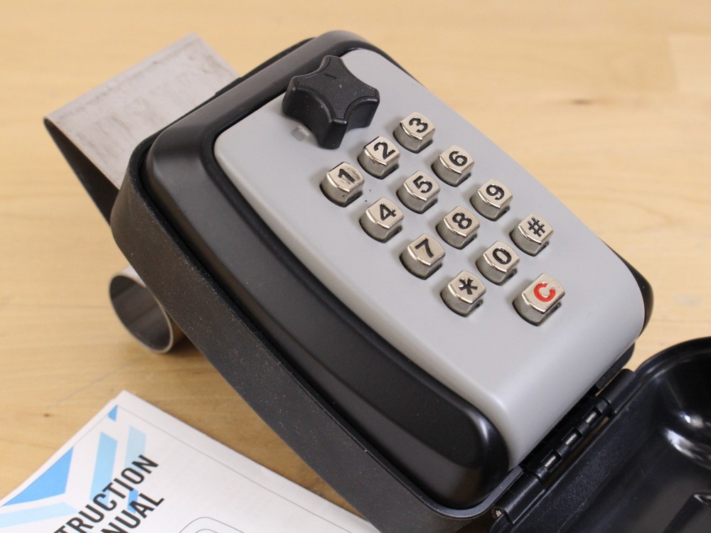 Car Window Lock Box Punch Button For Turo, Car Key Lock Box