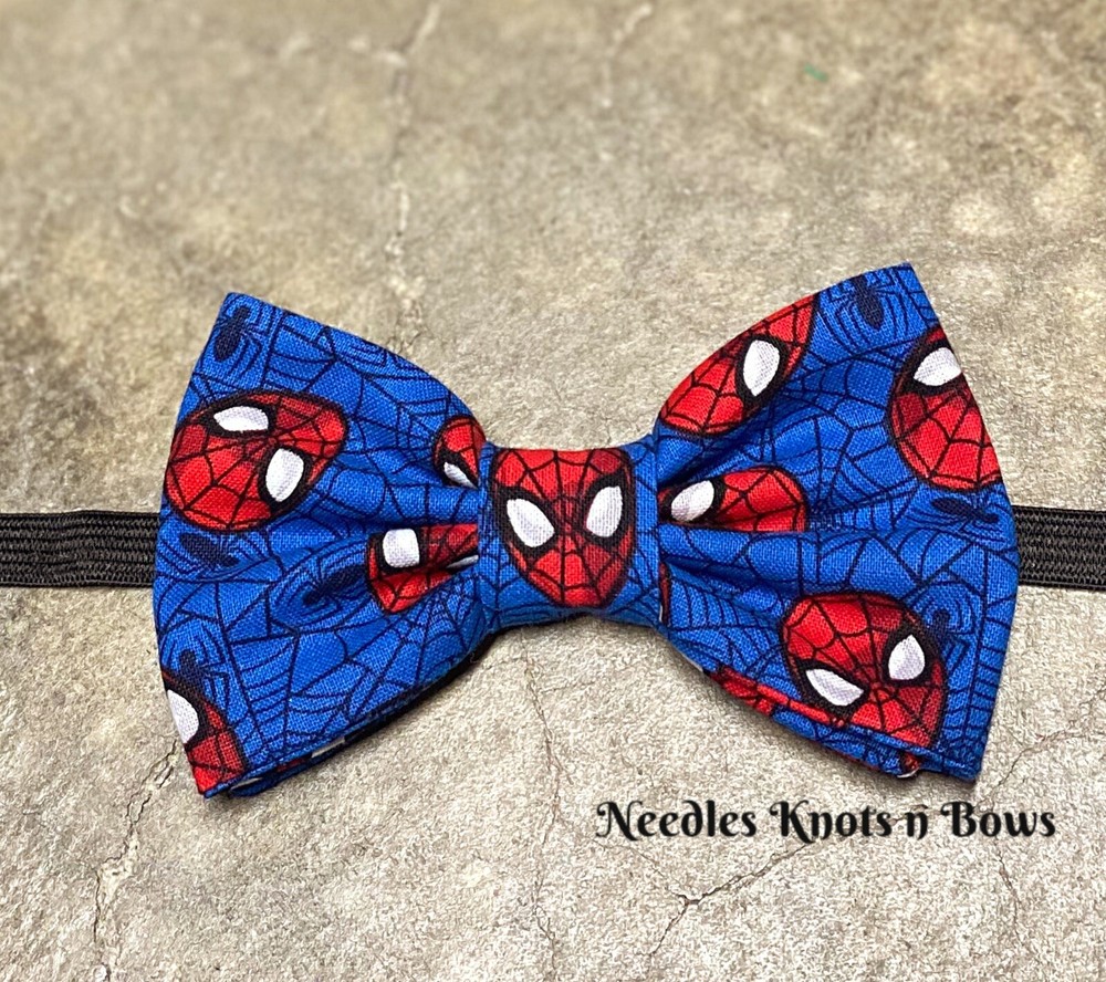 Blue Spiderman Bow Tie & Pocket Square, Marvel Comics Superhero Bow Tie