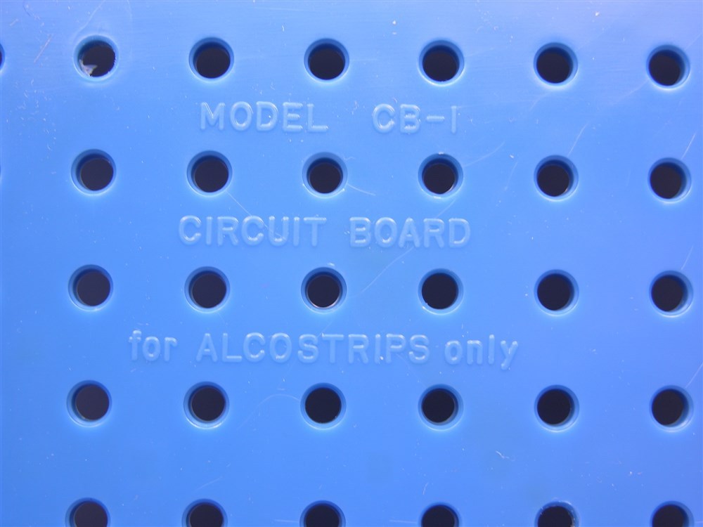 Vintage Alco Electronics CB-1 Plastic Breadboard W/10 Ceramic Terminal Strips