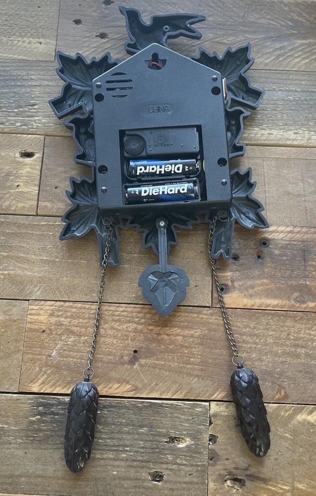 Vintage Style Cuckoo Clock Keeps Time