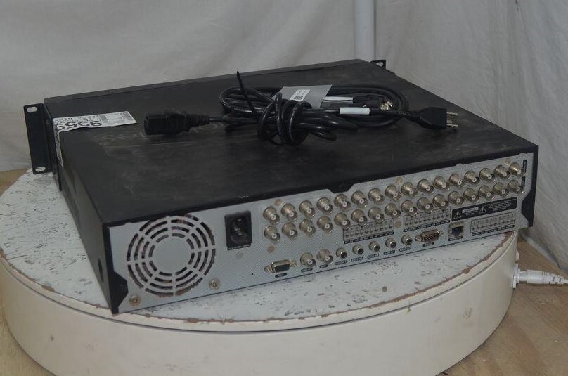 Speco D16LS1TB 16 Channel Digital Video Recorder DVR SEE NOTES